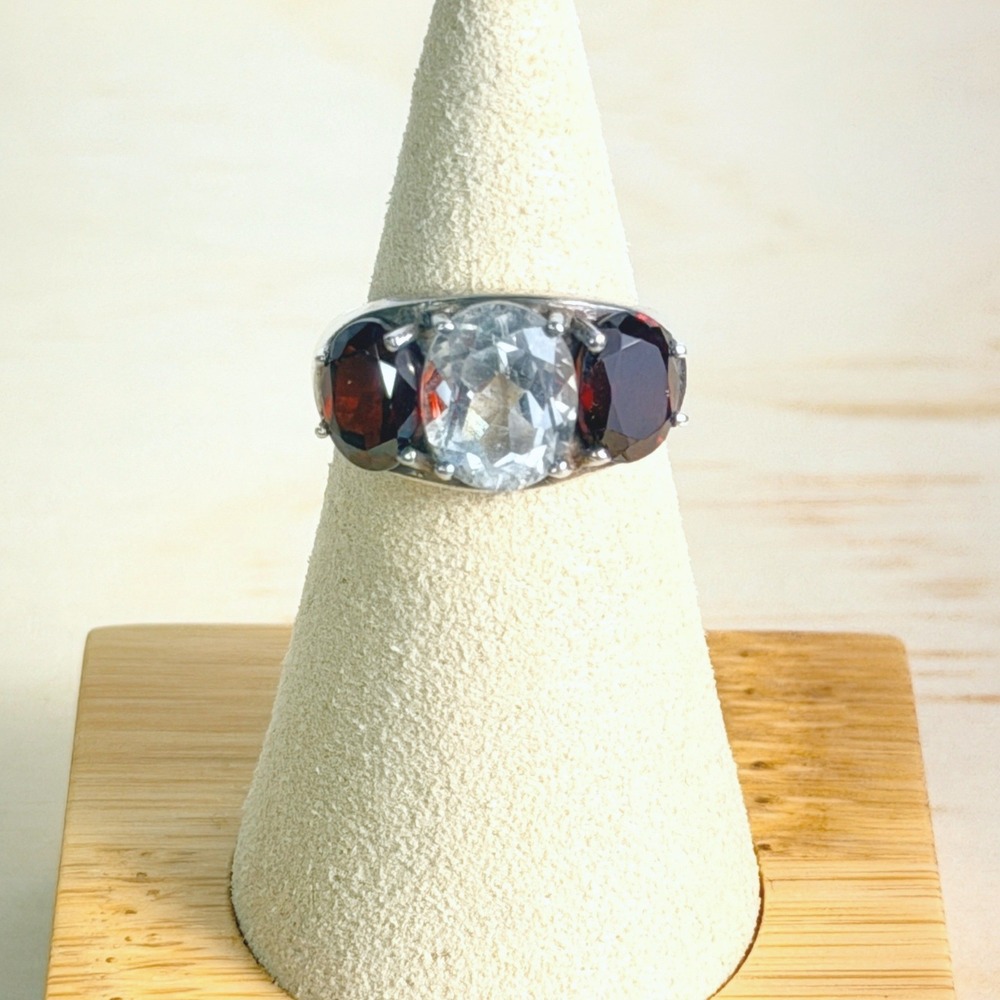 Chic Vintage Charm Craft Corp Sterling Silver Garnet Ring Oval 3 Stone Statement